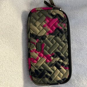 lug round trip storage pouch. Pink and green camo
